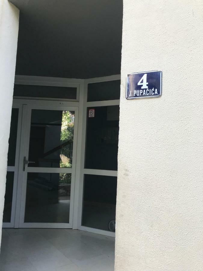 Apartment Moderna Lapad *
